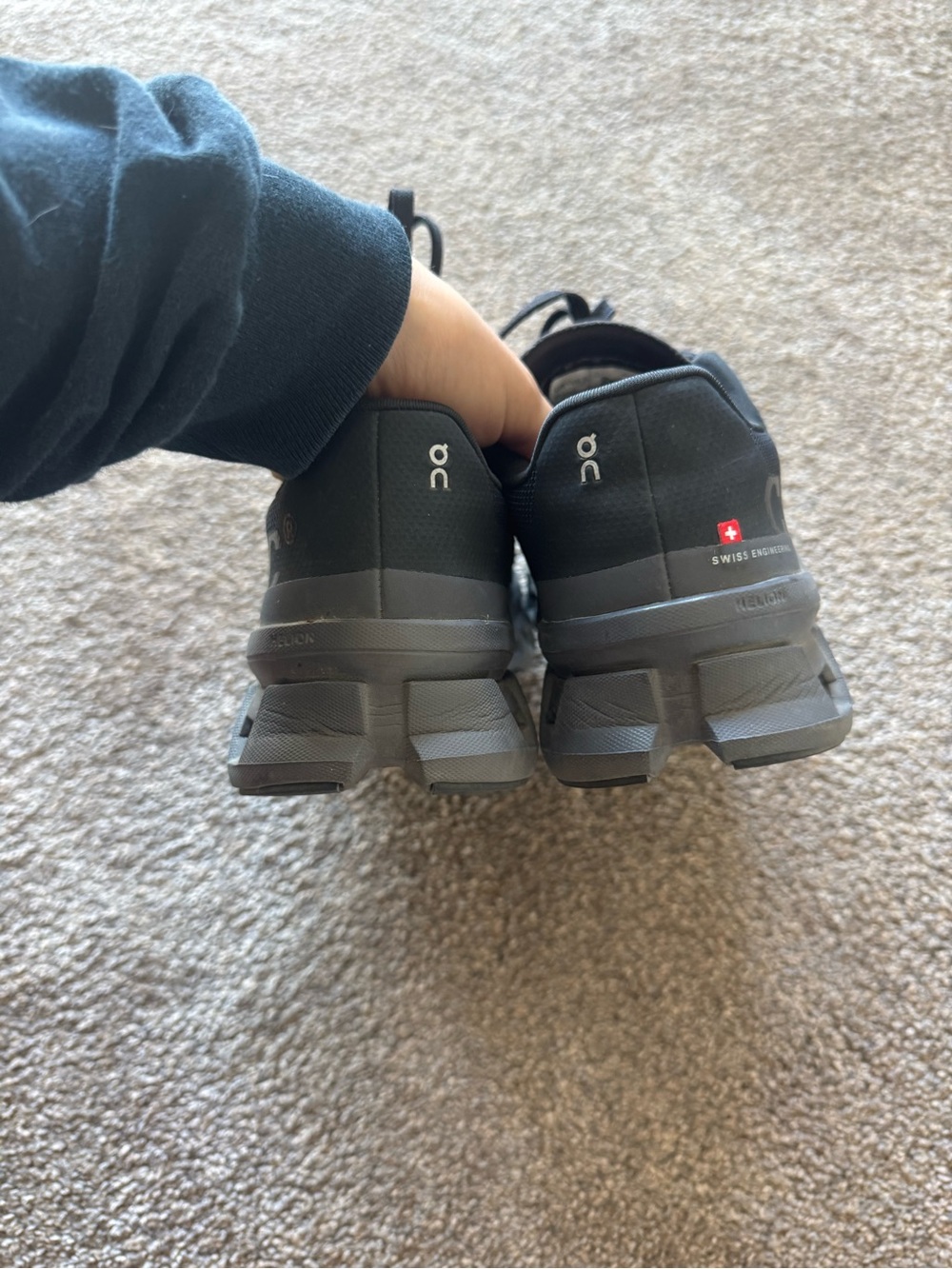 On Running Women's Black and Gray Cloudmonster shoes - Picture 6 of 7
